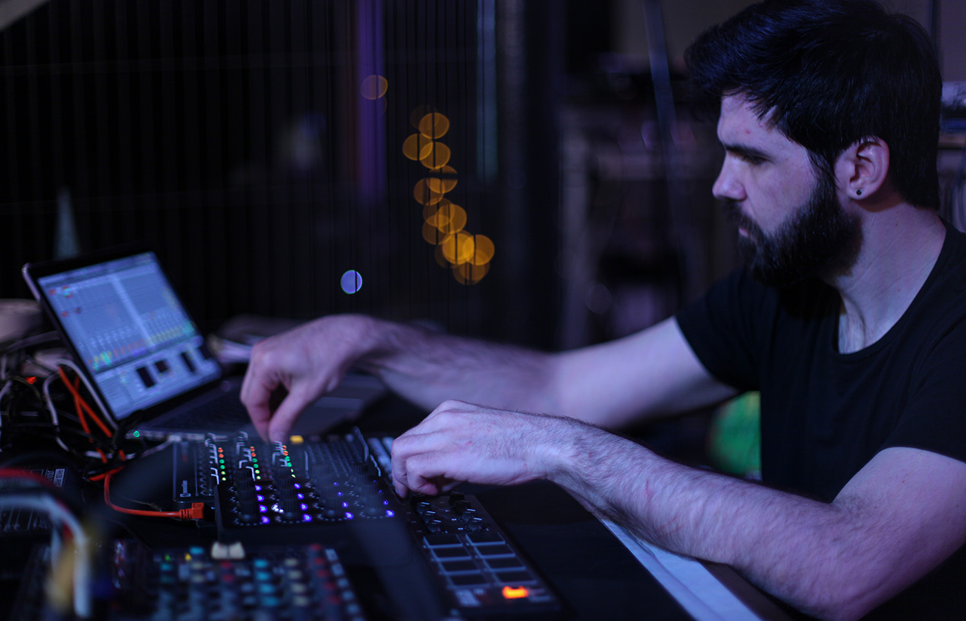 Manoli Moriaty adjusting live electronics at Islington Mill
