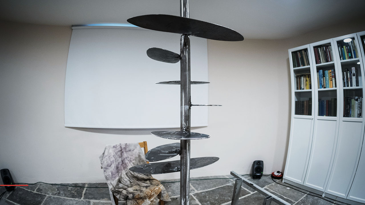 Metal sculpture